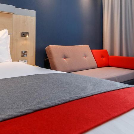 Holiday Inn Express Walsall M6, J10 By Ihg Exterior foto